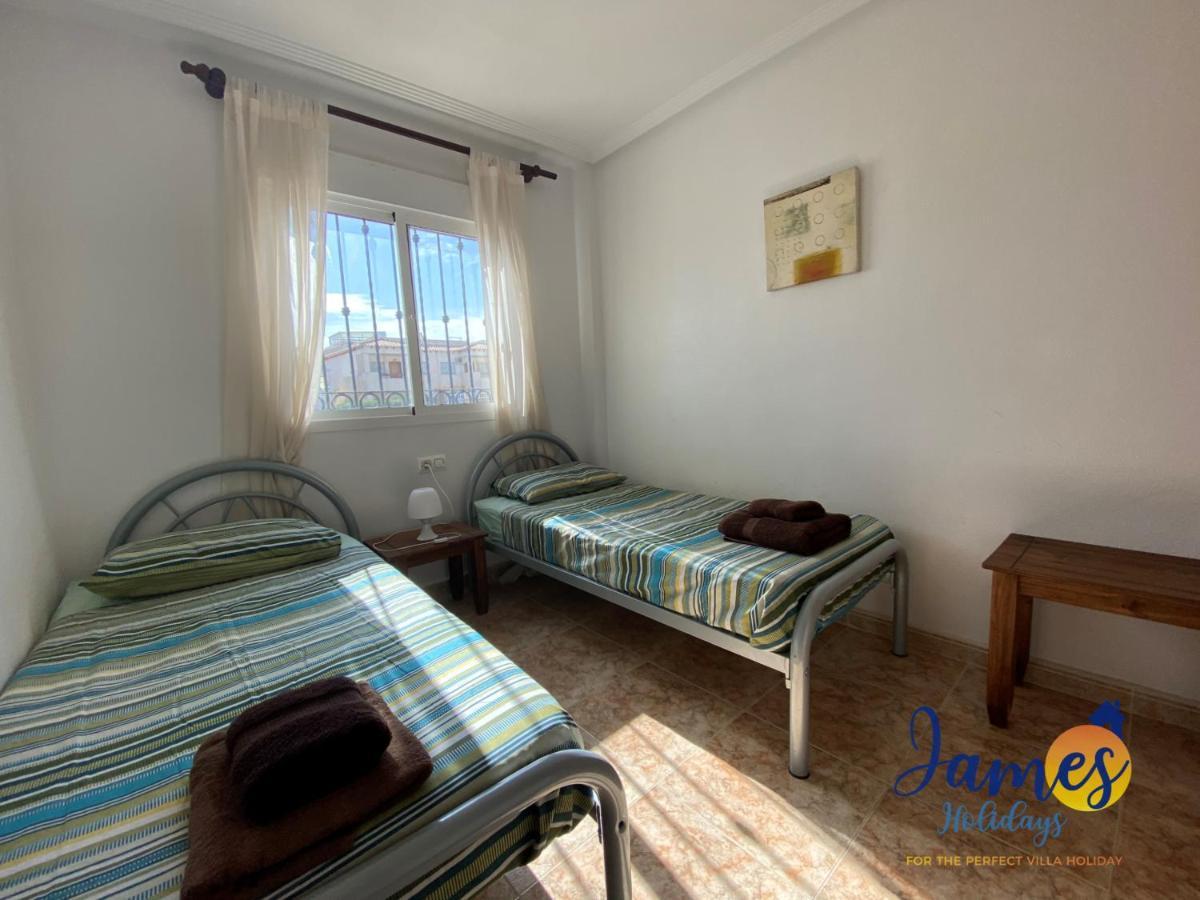La Cinuelica, R3 1St Floor Apartment Com Pool L149 또레비에하 외부 사진