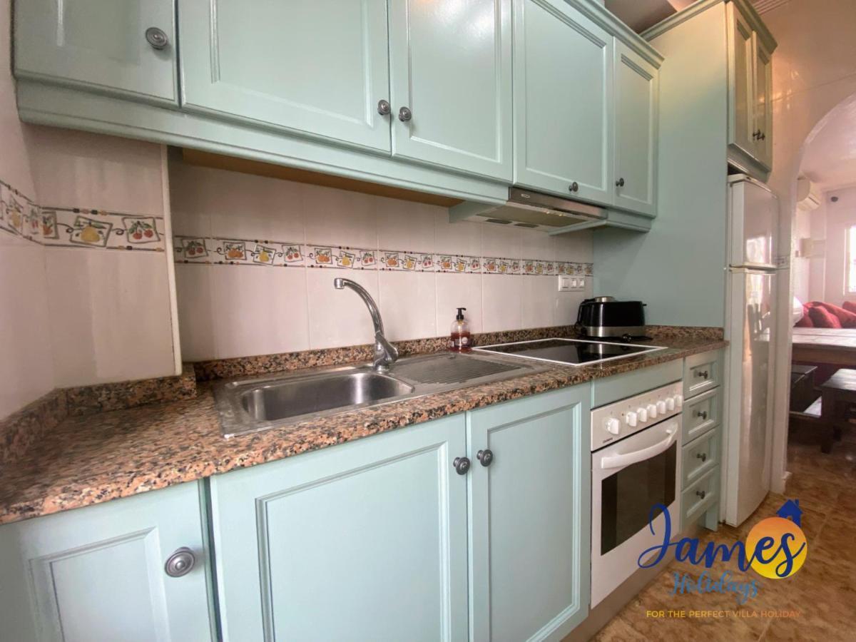 La Cinuelica, R3 1St Floor Apartment Com Pool L149 또레비에하 외부 사진